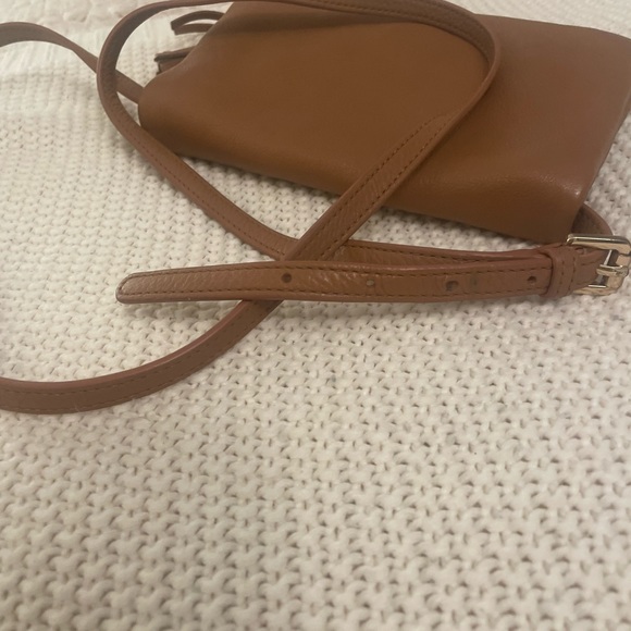 Tory Burch MINI Crossbody Bag - Picture 6 of 10